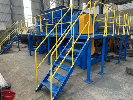 Double Shaft Hydraulic Waste Tire Shredder Machine Plastic Metal Shaft Shredder