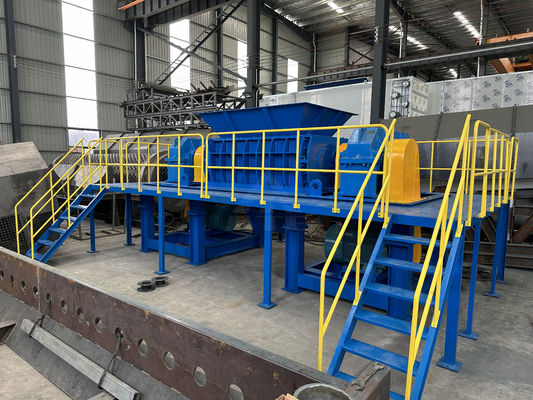 Plastic Shredder Machine Hydraulic Wood Scrap Double Shaft Shredder for Organic Waste