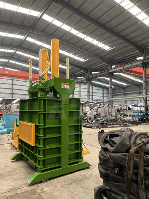 650 KG Capacity Plastic Bottle Bag Cans Waste Baler Machine for Customer Bale Density