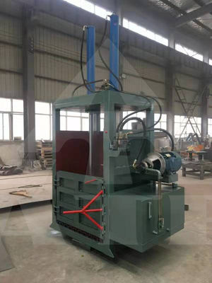 650 KG Capacity Plastic Bottle Bag Cans Waste Baler Machine for Customer Bale Density