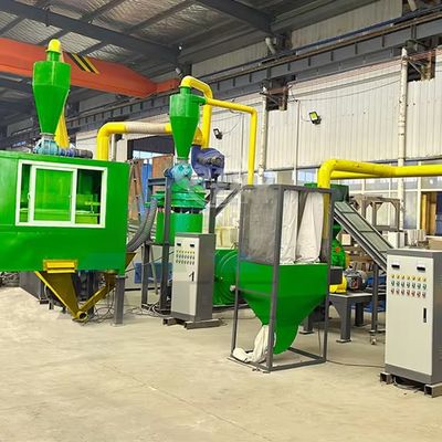 Easy Operation PCB E-waste Shredding Machine for Green Energy Solar Panel Recycling