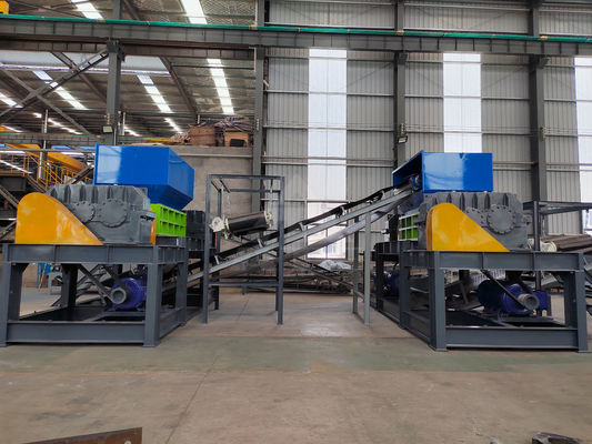 Double Shaft Plastic Shredder Machine for Recycling in Waste Plastic Crusher