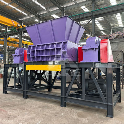 Double Shaft Shredder Machine for Recycling Copper Cable and Aluminum Cans in 2000